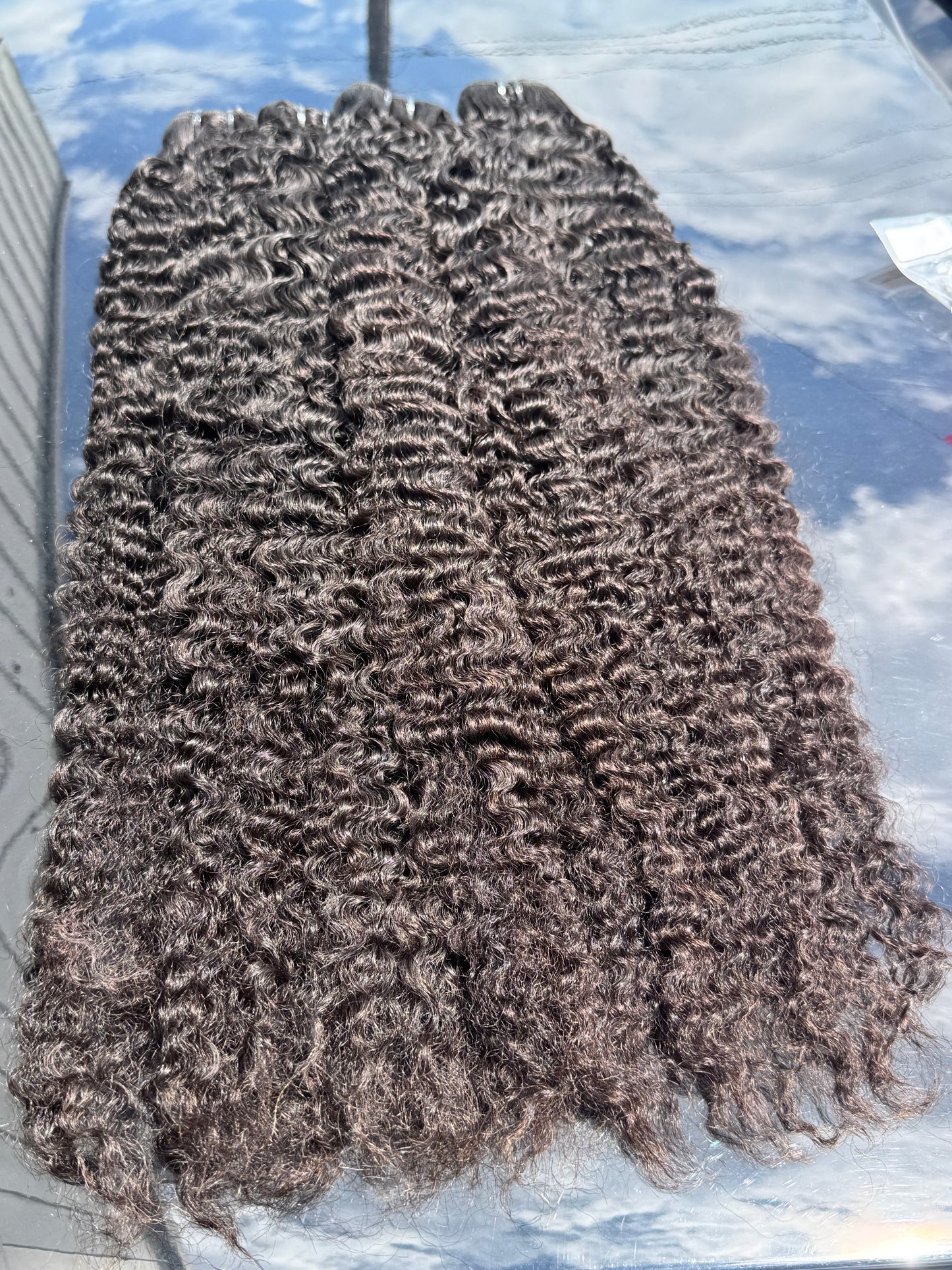 TIGHT BURMESE CURLY